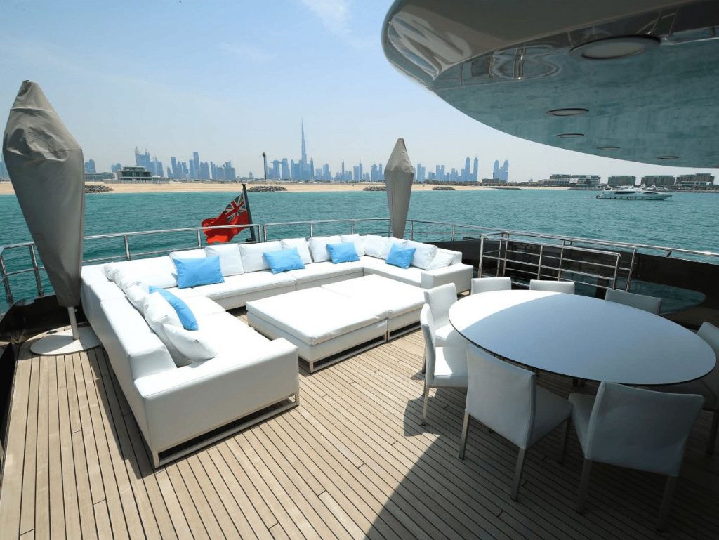 120 ft. Yacht in Dubai
